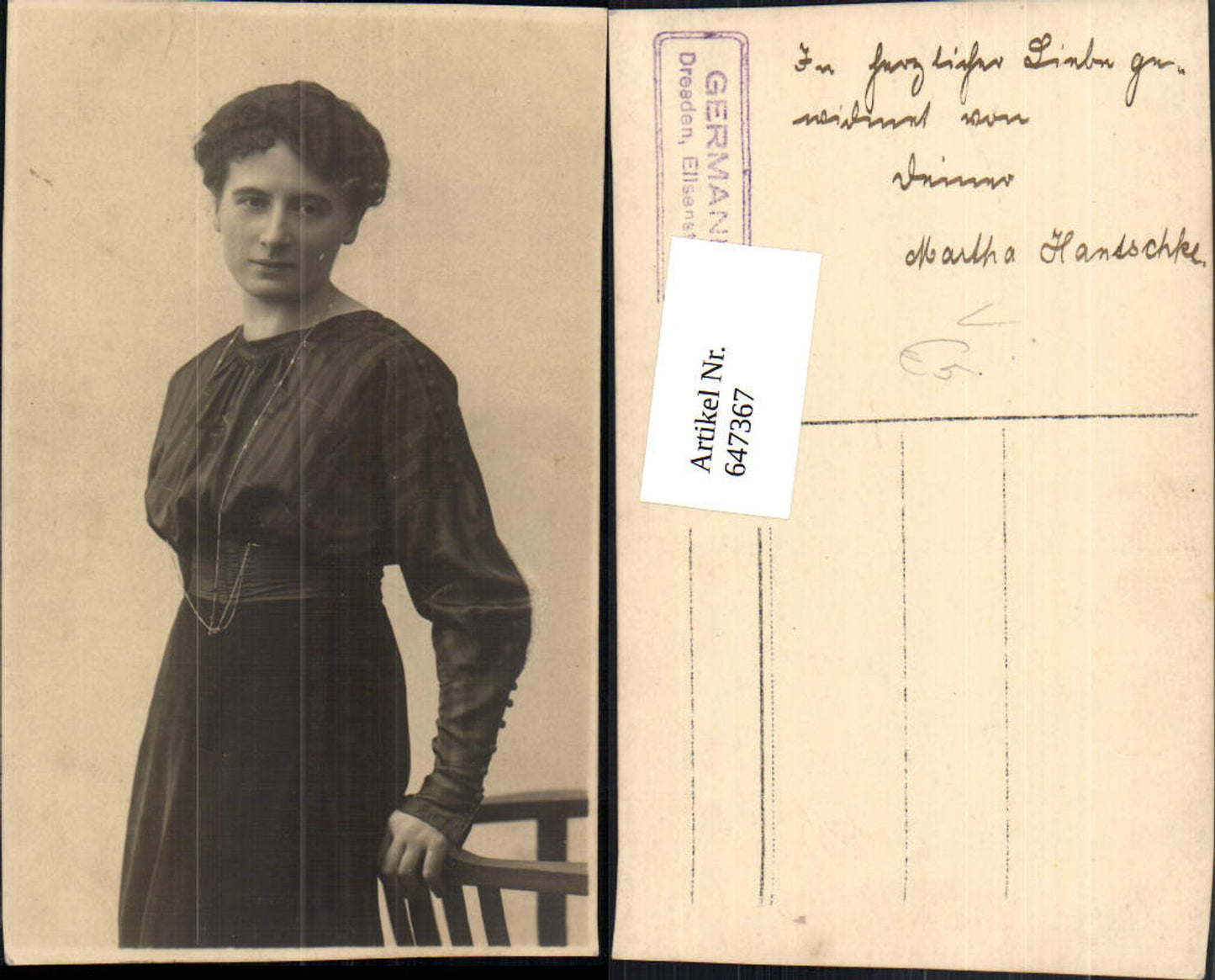 647367,Fotokunst Frau Mode Halskette Schmuck pub Germania Dresden