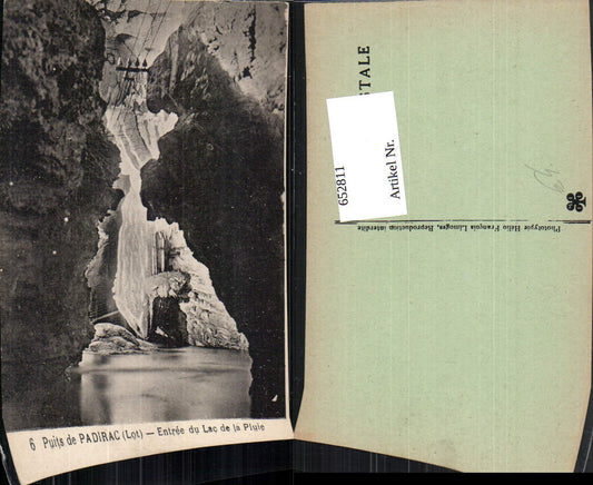 652811,Puits de Padirac Lot Entree du Lac de la Pluie Grotte