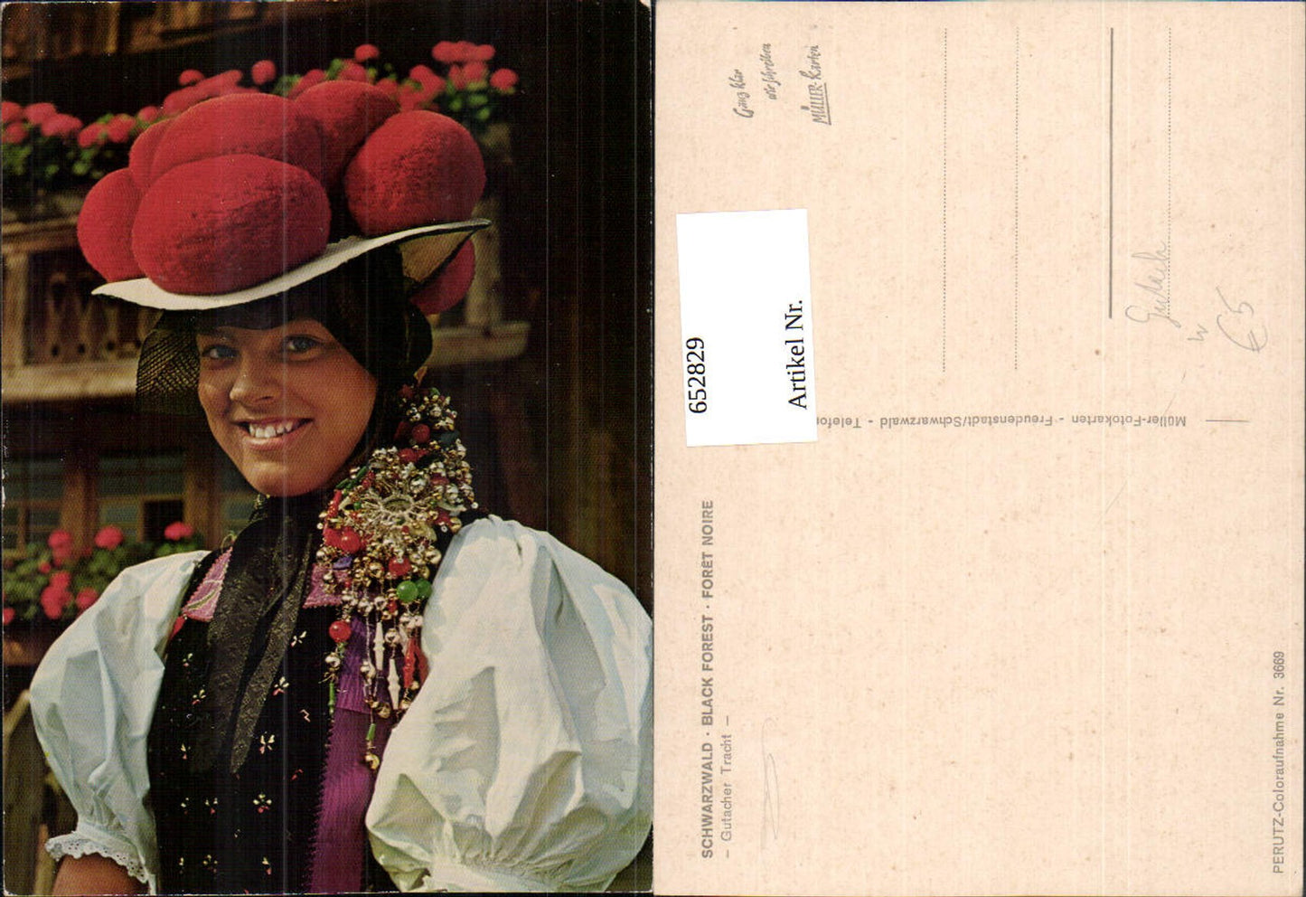 652829,Schwarzwald Black Forest Gutacher Tracht Gutach