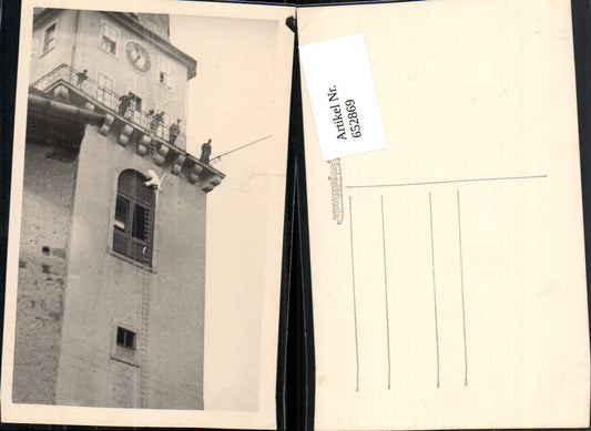 652869,Foto Ak Sprung v. Turm Uhrturm Mann Männer