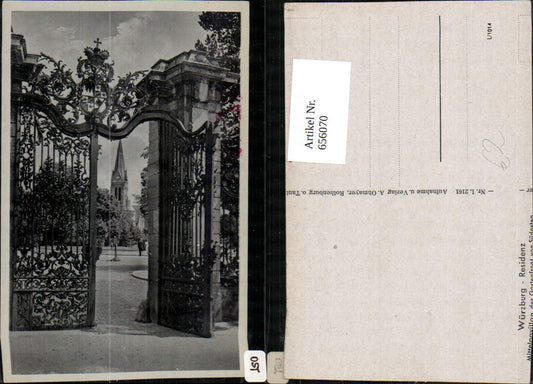 656070,Würzburg Residenz Mittelpavillon der Gartenfront v. Südosten Eisentor