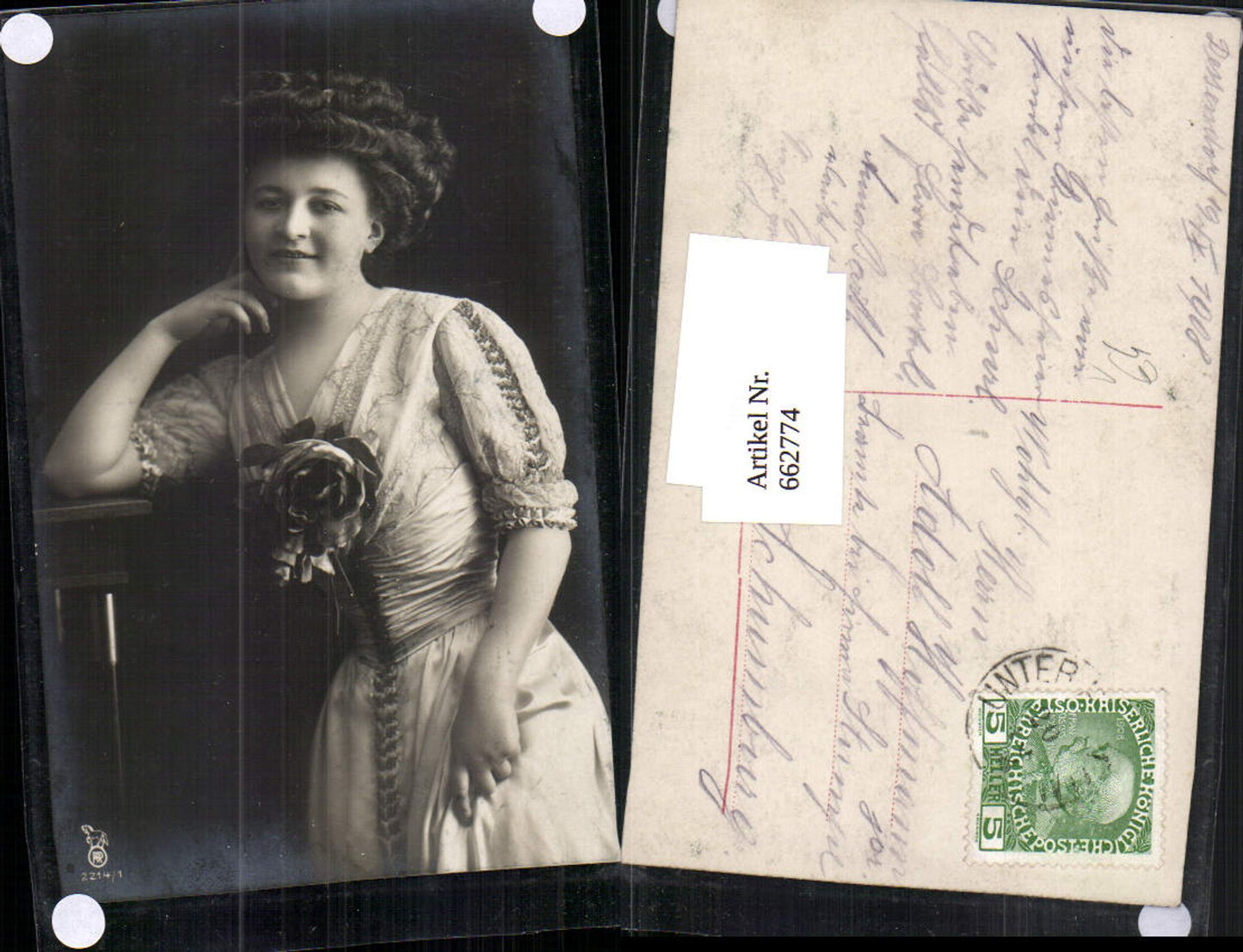 662774,Foto-AK tolles Portrait Frau Rose Blumen Kleid pub RPH 2214-1