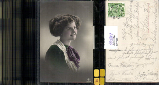 670589,Frau Junges Mädchen Locken Mode Portrait pub RPH 3315/5