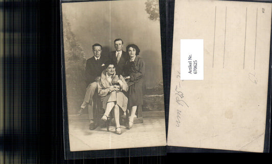 670625,Foto Ak zwei Paare Portrait Anzug Mode um 1925