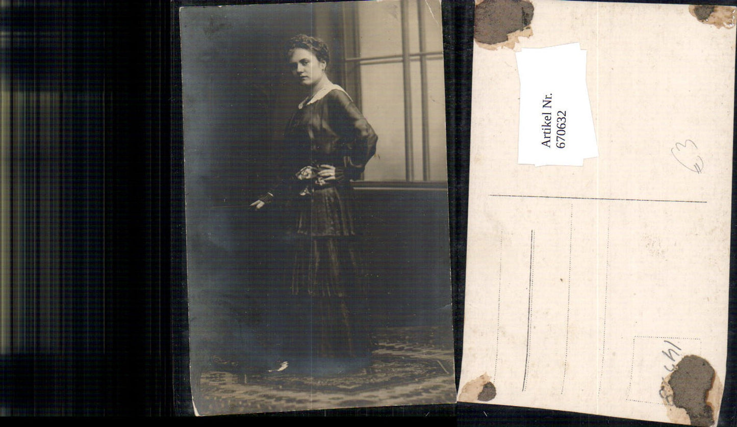 670632,Foto Ak Frau Kleid Mode Portrait