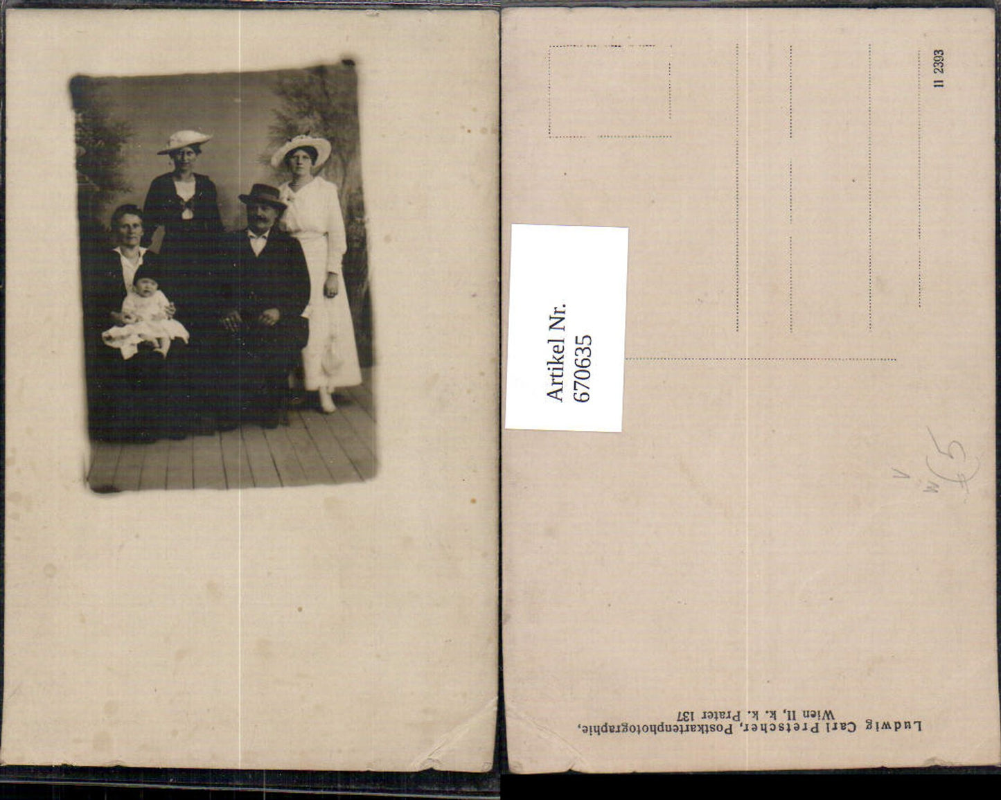 670635,Foto Ak Gruppenbild Familie Frauen u. Kind Mann Anzug Hut Mode pub L. C. Pretscher Wien