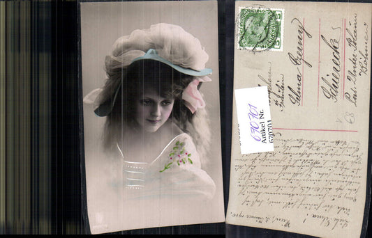 670701,Junge Frau Mädchen mit Hut Mode Portrait pub RPH 01413/14