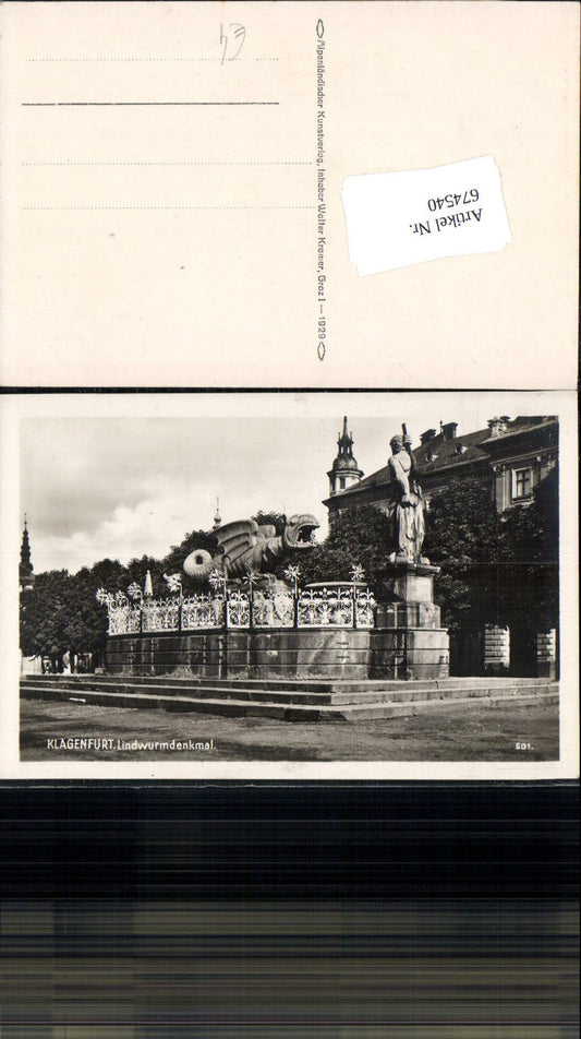 674540,Klagenfurt Lindwurm Lindwurmdenkmal