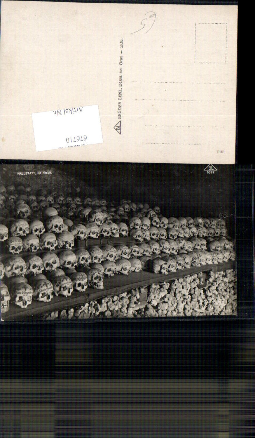 676710,Hallstatt am Hallstättersee Tot Totenkopf Beinhaus Totenköpfe