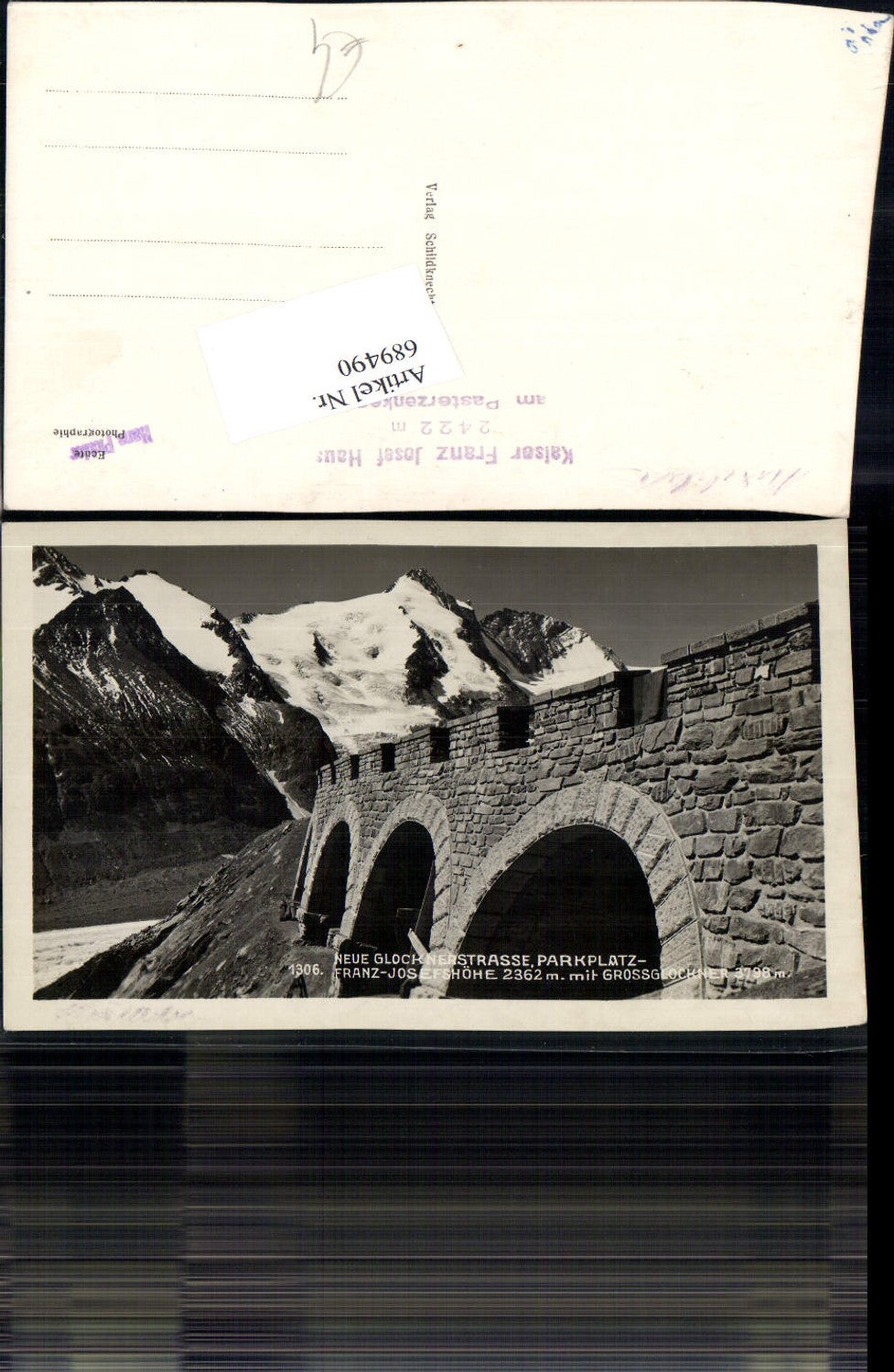 689490 Grossglockner Hochalpenstrasse Heiligenblut Franz Josefshöhe Parkplatz