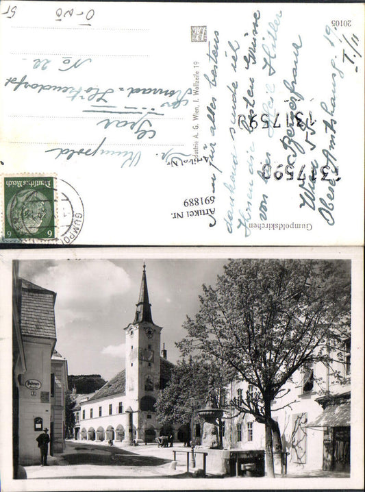 691889 Gumpoldskirchen Brunnen Hauptplatz