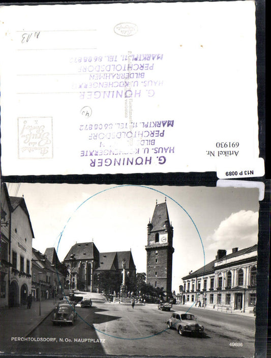 691930 Perchtoldsdorf bei Wien Hauptplatz VW Käfer Oldtimer Autos