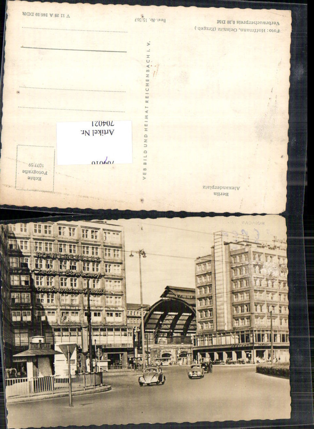 704021 Berlin VW Käfer Oldtimer Alexanderplatz