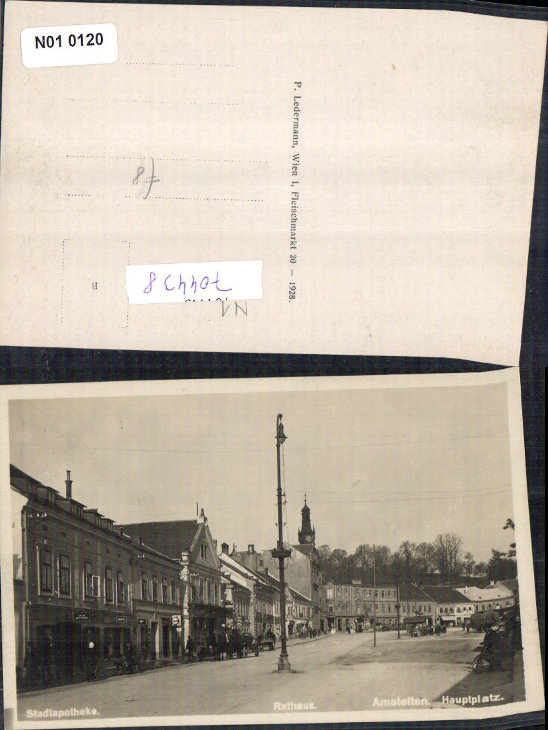 704438 Amstetten Hauptplatz Stadtapotheke Rathaus