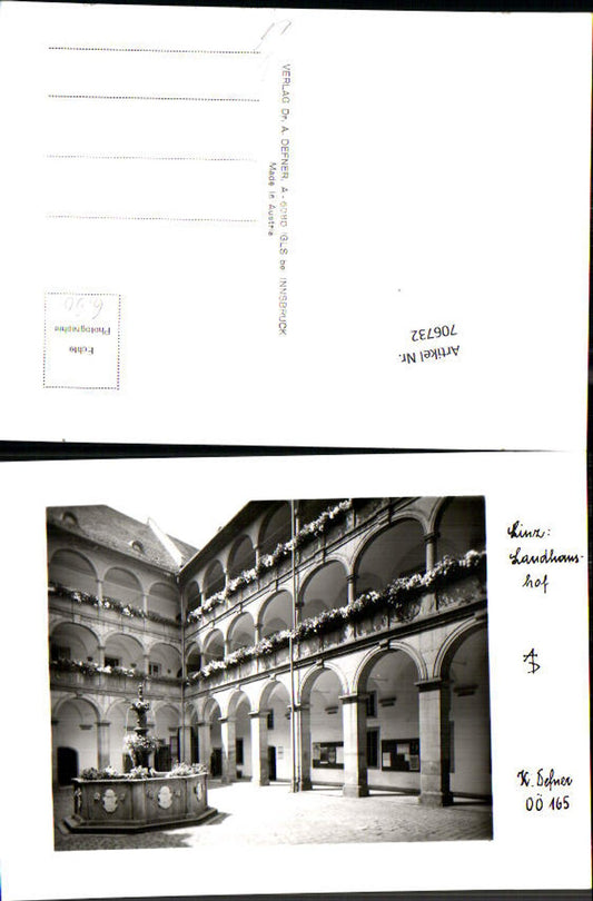 706732 Photo Art Dr. Defner Upper Austria 165 Linz on the Danube Landhaushof