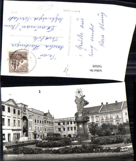710509 Foto AK Eferding Hauptplatz Lastwagen