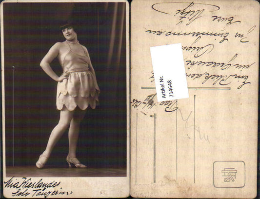 714648 Mia Wieslander Atelier Pietzner Solo Tänzerin Erotik Kleid Nude Risque